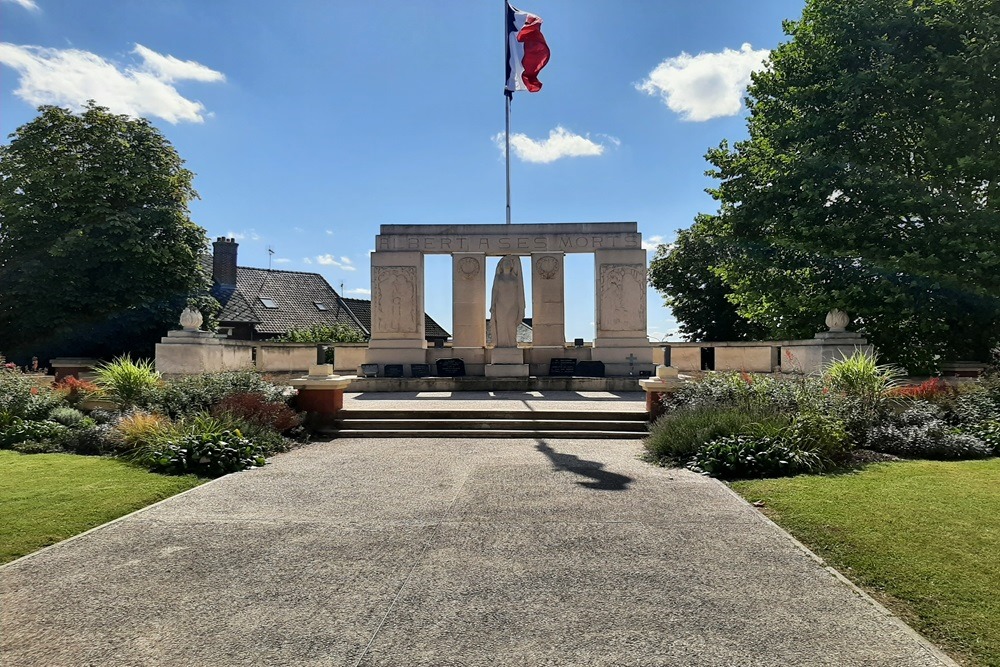 War Memorial Albert