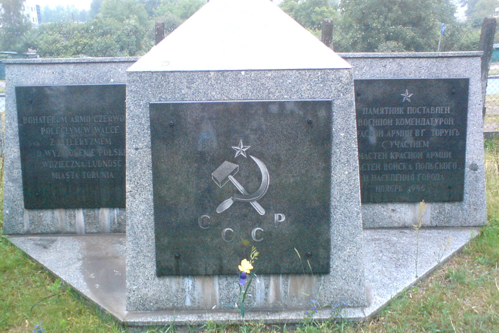 Massagraf Sovjet Soldaten Cmentarz Komunalny nr 2