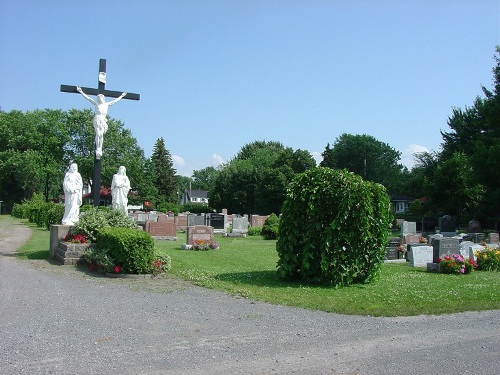 Commonwealth War Graves Saint-Lambert Roman Catholic Cemetery