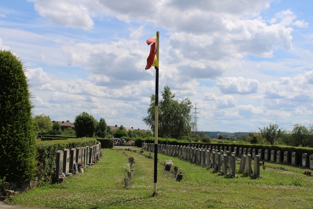 Belgian Graves Veterans Chtelineau Cimetire de la Floche #3