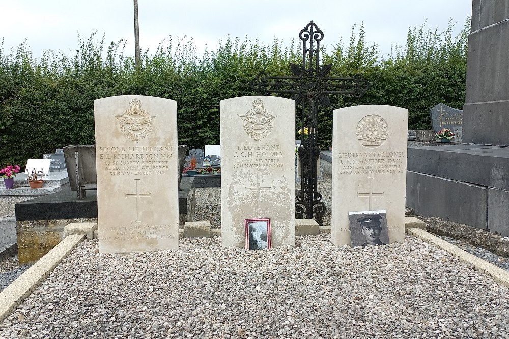 Commonwealth War Graves Solre-le-Chteau