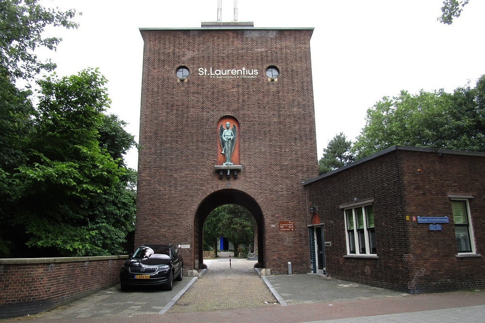 Nederlandse Oorlogsgraven R.K. Begraafplaats St. Laurentius