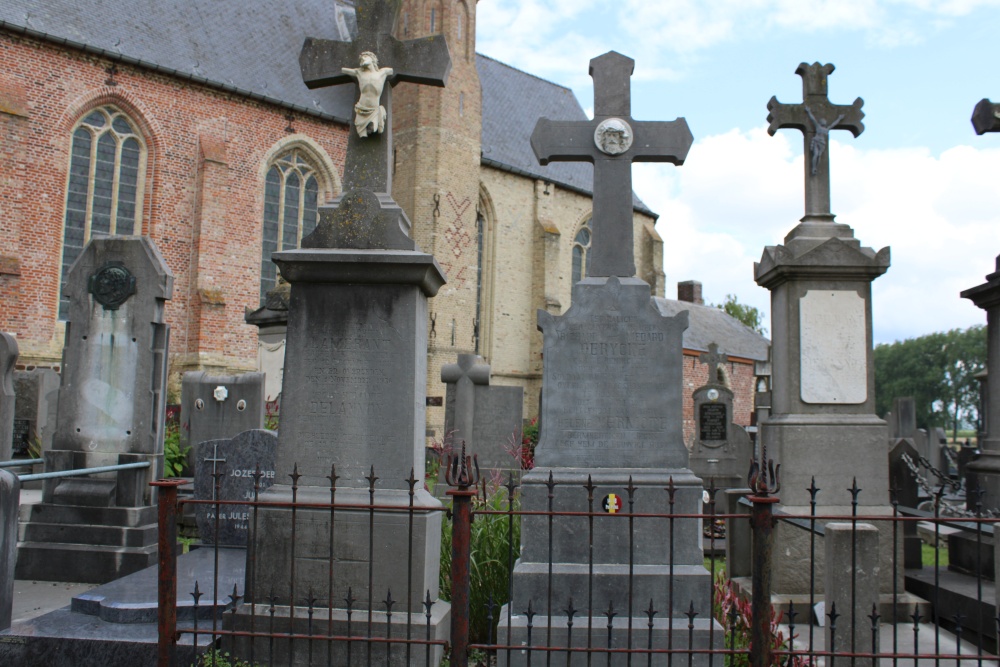 Belgian War Graves Reningelst #4