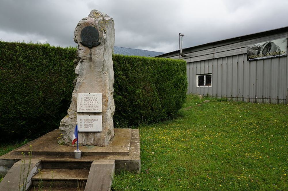 Monument Tweede Wereldoorlog Aroclub de Chteau-Thierry