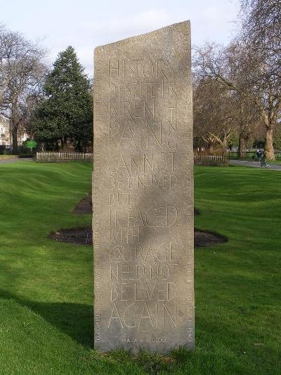 Monument Slachtoffers Bombardement Kennington