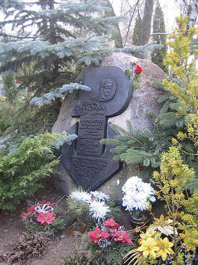 Monument Henry Kowalowka