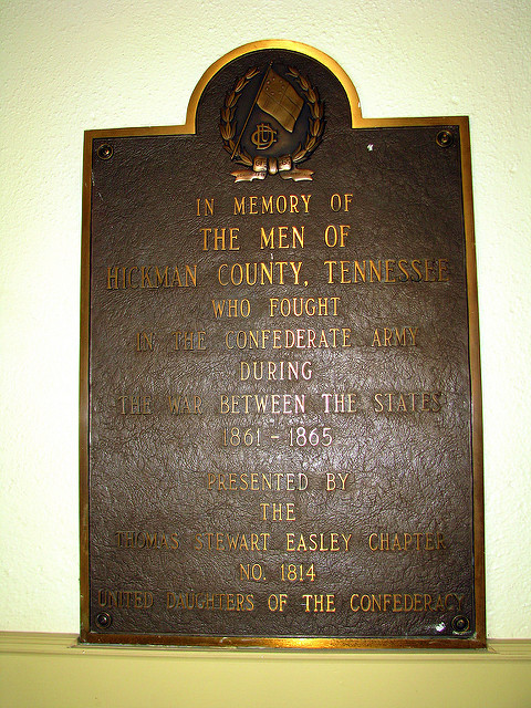 Memorial Confederates Hickman County