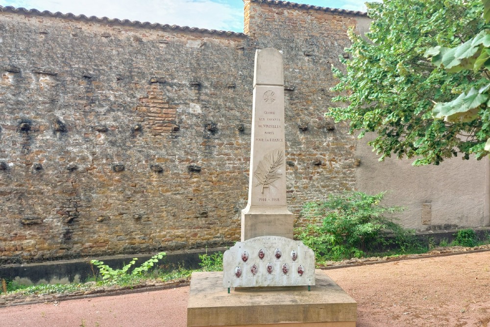 War Memorial Vinzelles #1