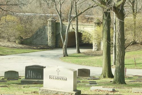Commonwealth War Graves Calvary Cemetery