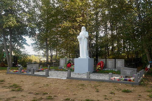 Soviet War Graves Daymishche