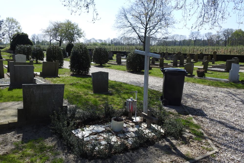 German War Graves Ophemert