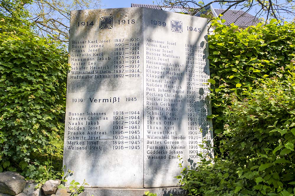 Oorlogsmonument Oberbachem #2