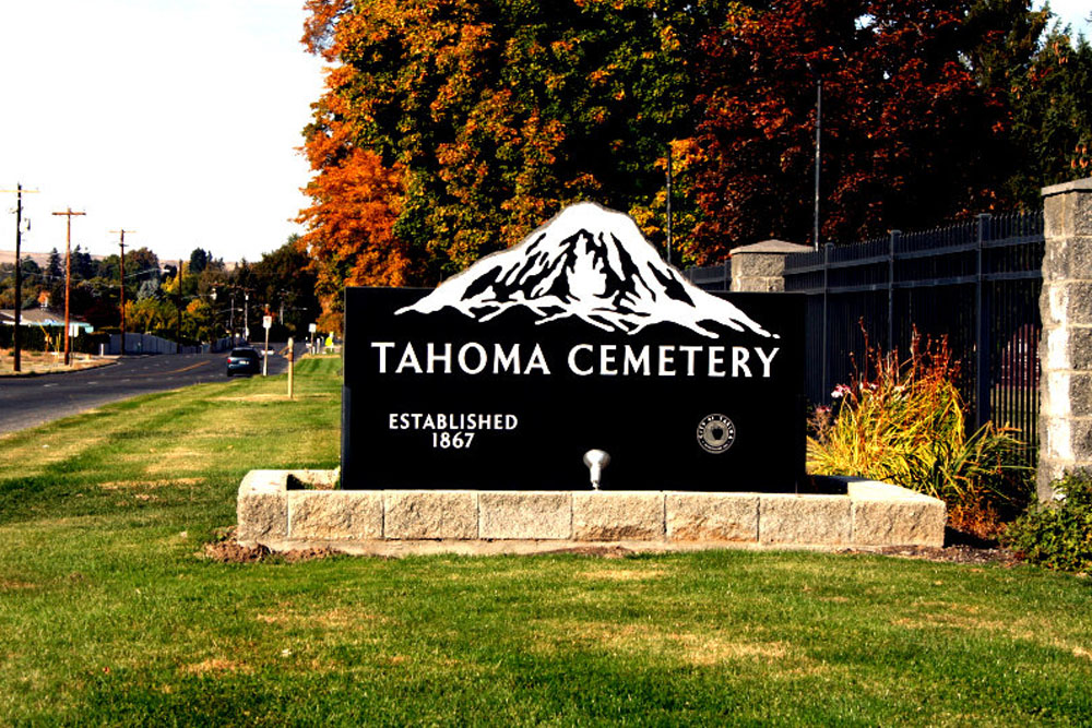 American War Graves Tahoma Cemetery