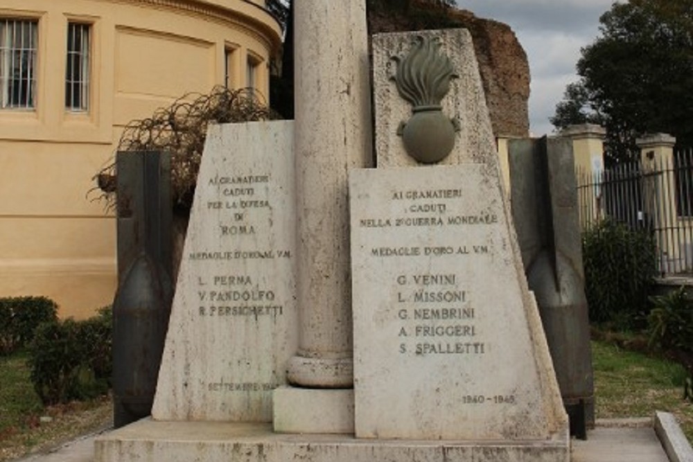 Monument Granatieri Di Sardegna