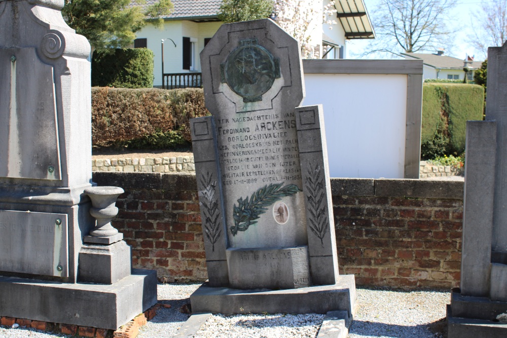 Belgian Graves Veterans Riksingen