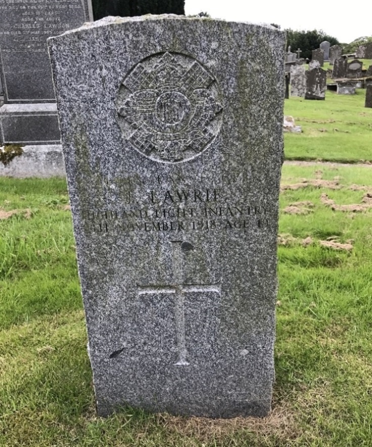 Commonwealth War Grave Banchory Devenick Parish Churchyard