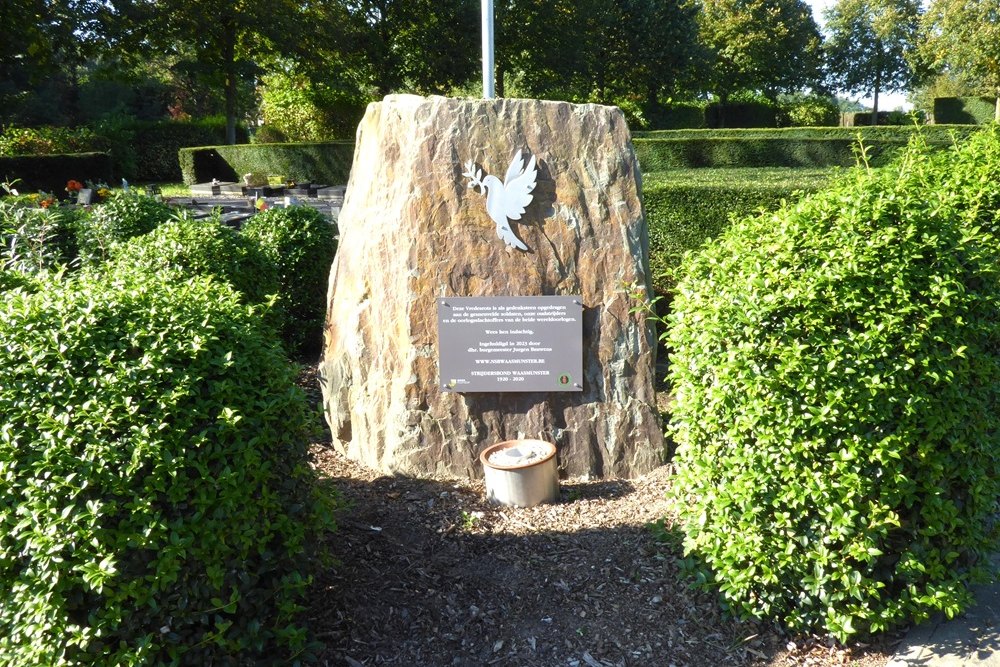 Vredesmonument Waasmunster-Sombeke #2