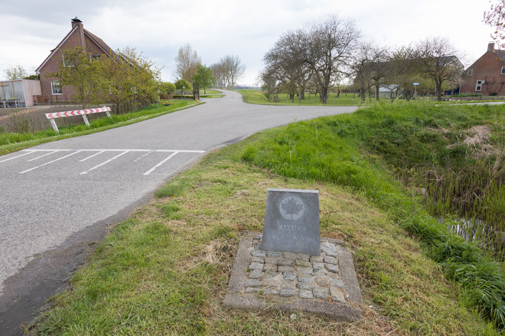 Wegmarkering nr. 6 Canadese Bevrijdingsroute #2