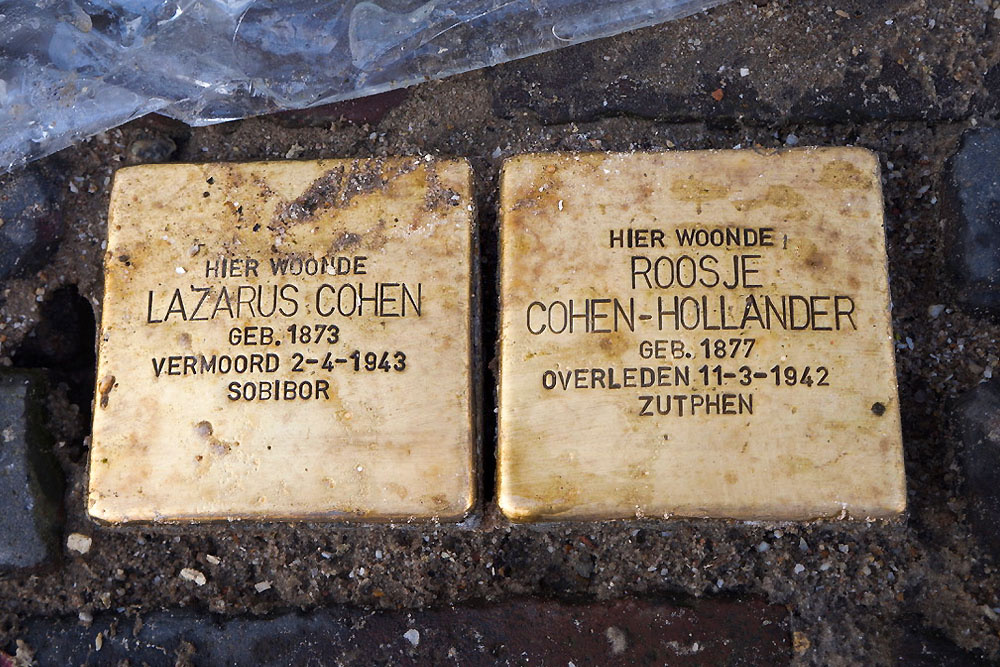 Stolpersteine Lievevrouwestraat 14 #1