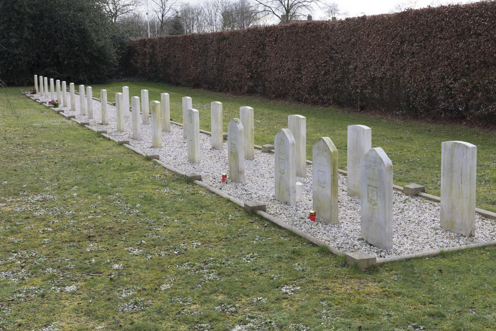 Oorlogsgraven van het Gemenebest Algemene Begraafplaats Raalte