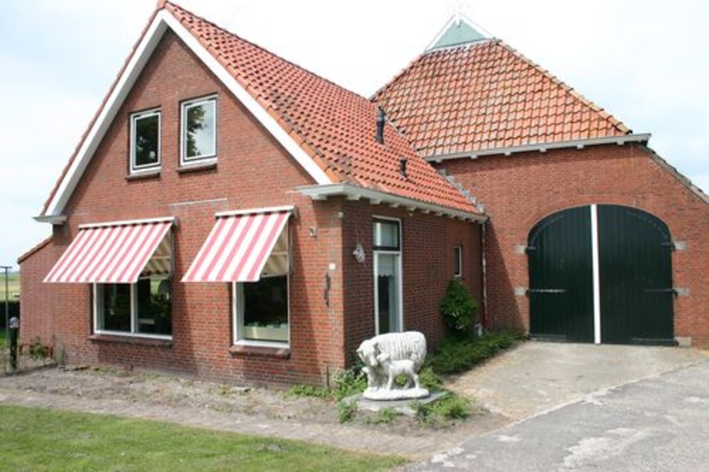 Stone Tablet Farmyard Veldweg