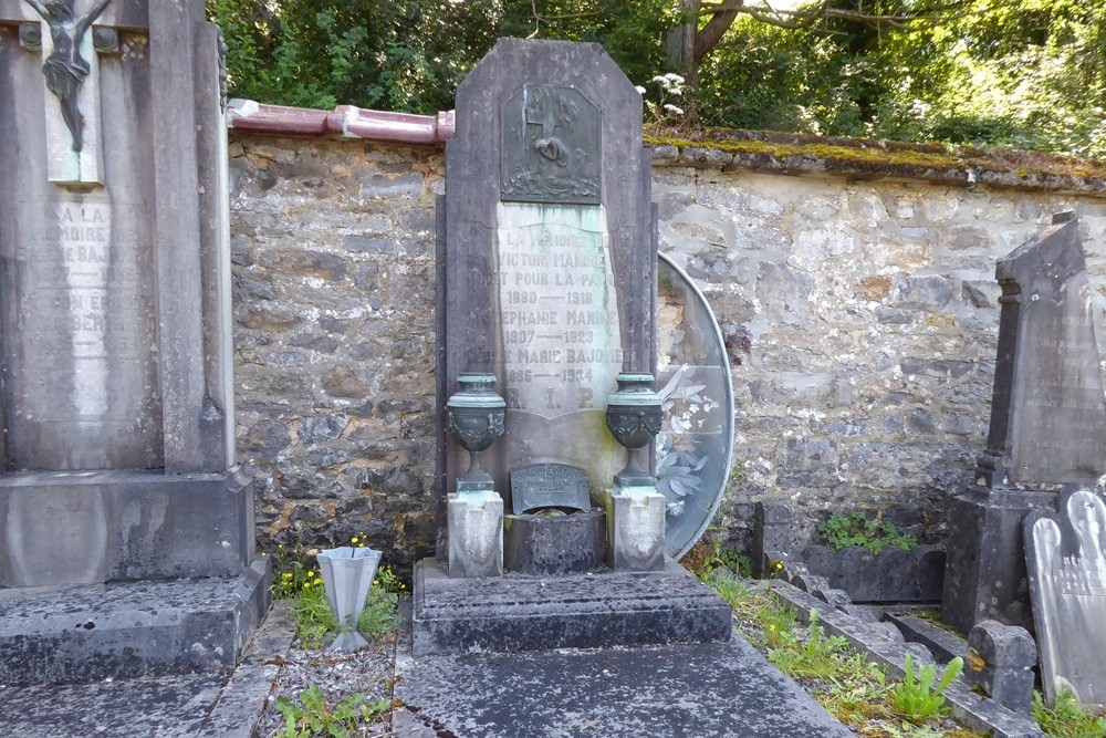 Belgian War Graves Maze #1