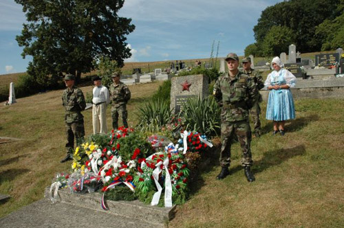 Grave Russian Partisan