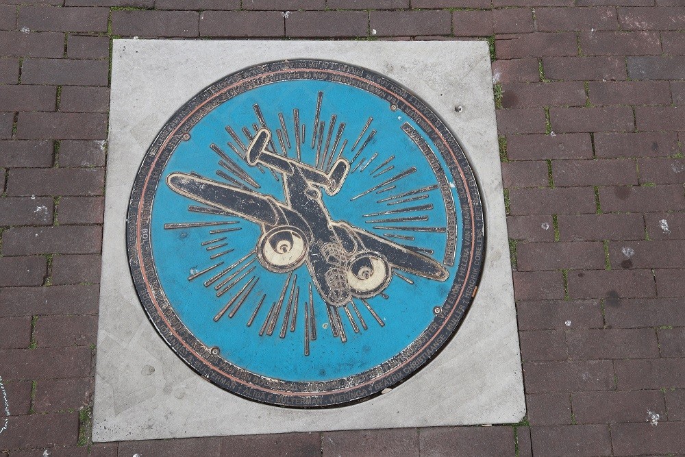Monument Mosveld Amsterdam