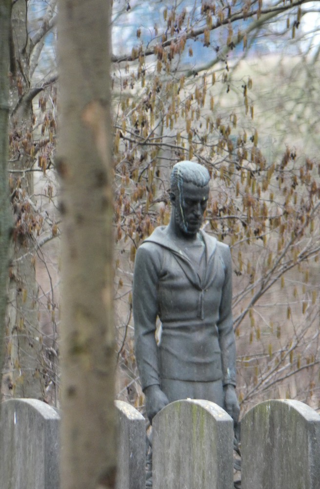 Monument Gesneuvelde Zeelieden Zwijndrecht #3