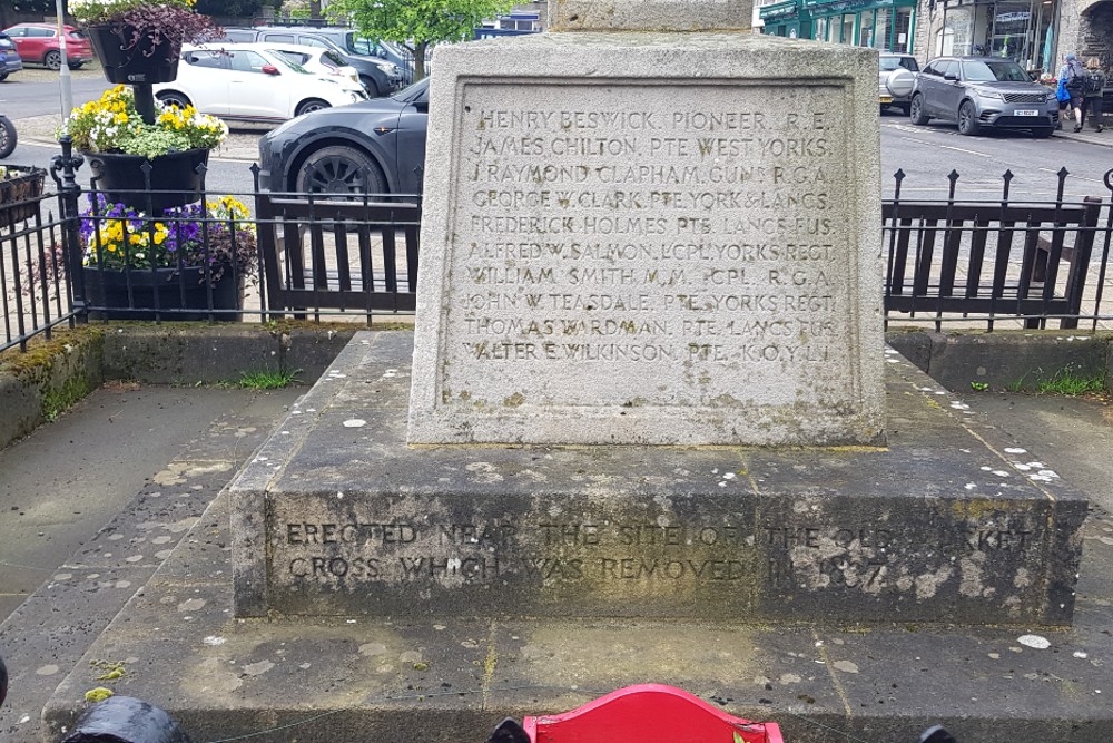 War Memorial Leyburn #3