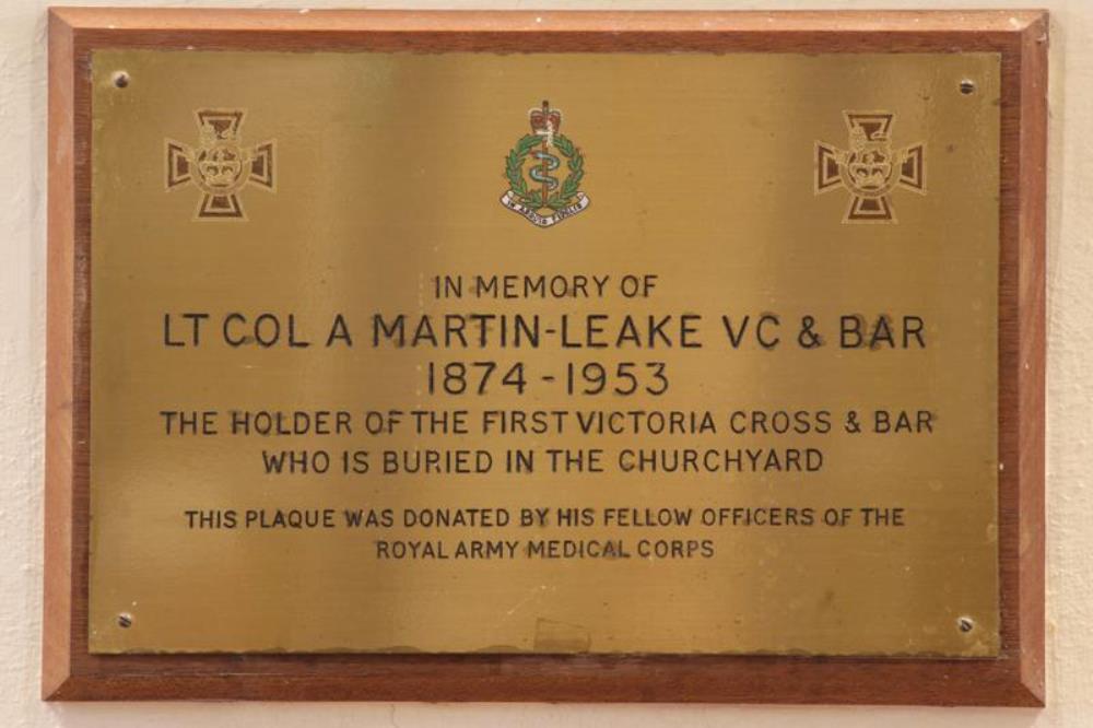 Monument Lieutenant Arthur Martin-Leake