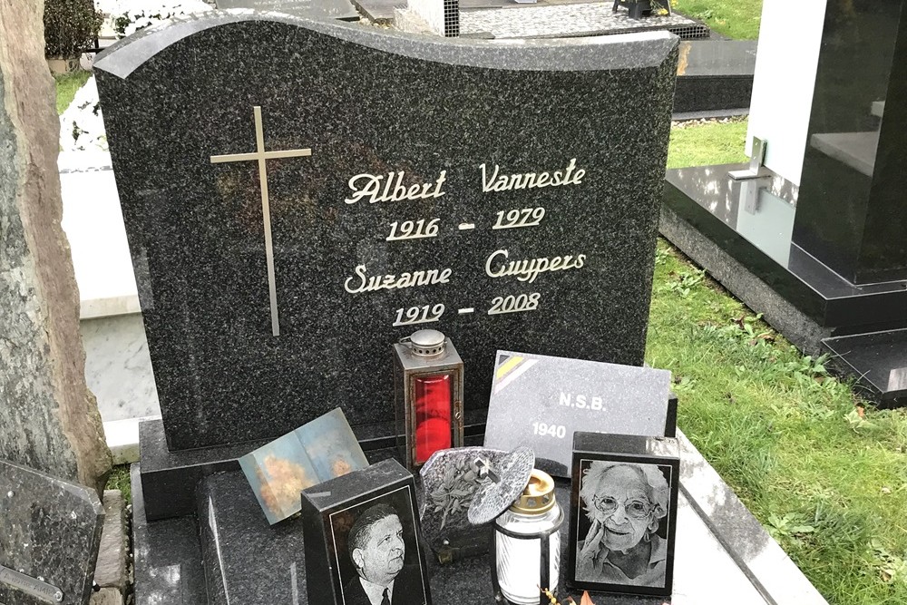 Belgian Graves Veterans Ooigem #4