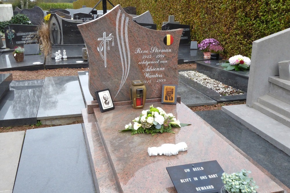 Belgian Graves Veterans Mespelare #1