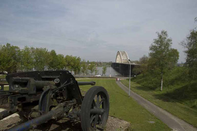Anti-tank Kanon Waalbrug