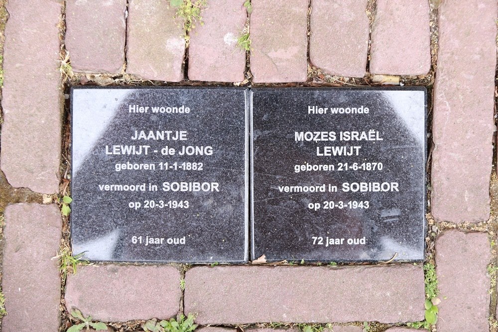 Memorial Stones Hofstraat 3