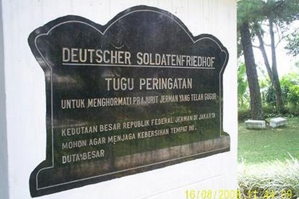 Arca Domas German War Cemetery