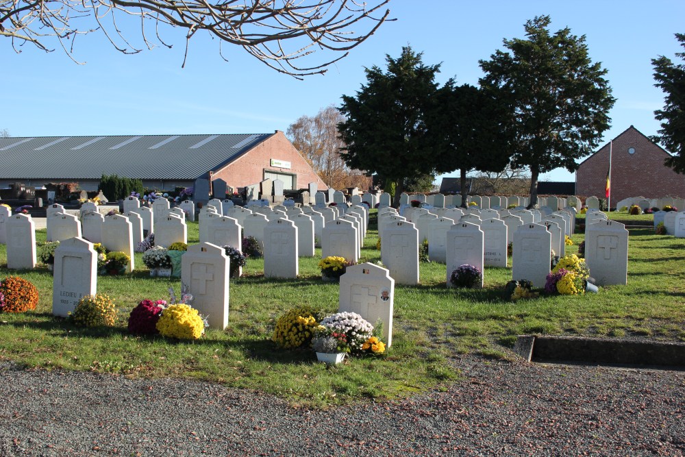 Belgian Graves Veterans Enghien