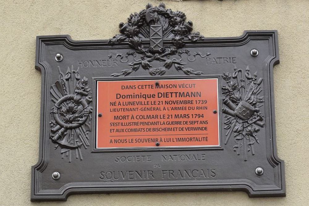 Gedenkteken Lieutenant-Gnral Dominique Diettmann