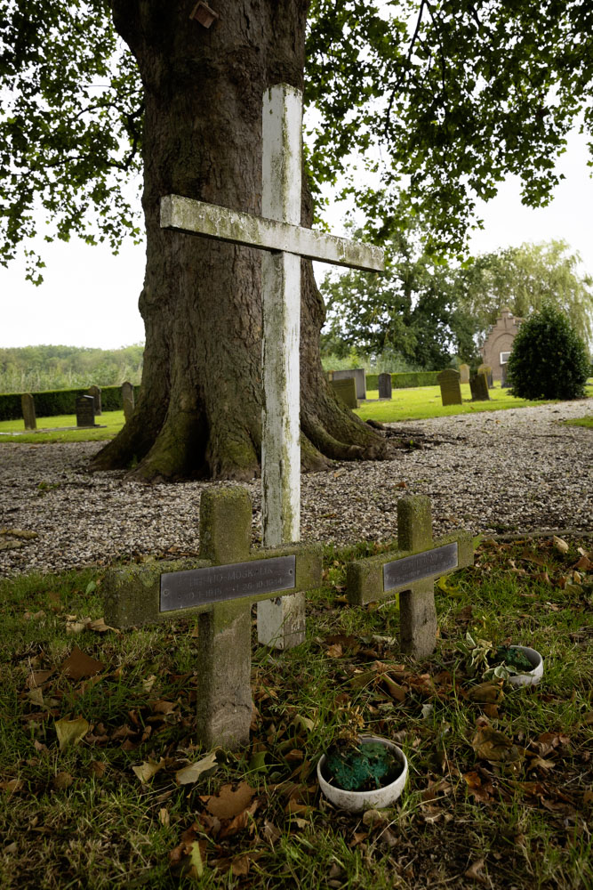 German War Graves Ophemert #2