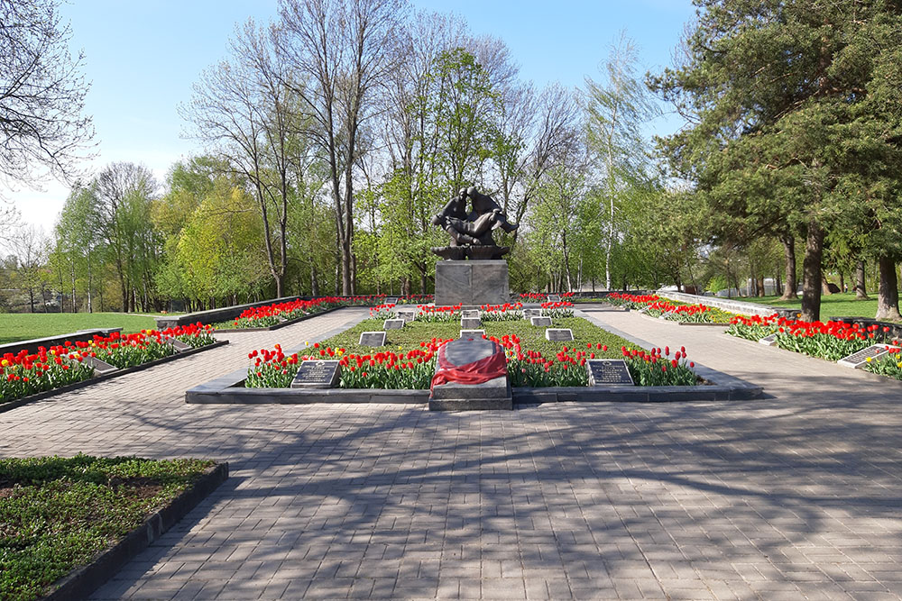 Sovjet Oorlogsbegraafplaats Mogilev