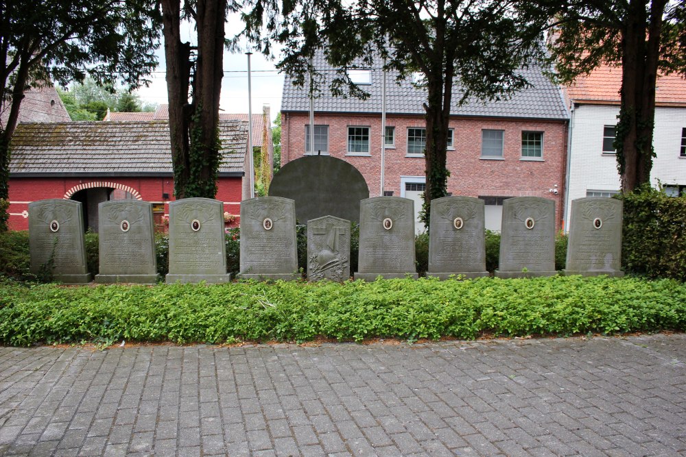 Herdenkingszerken Tweede Wereldoorlog Sint-Denijs	