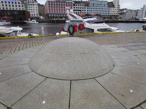 Memorial Killed Sailors Bergen
