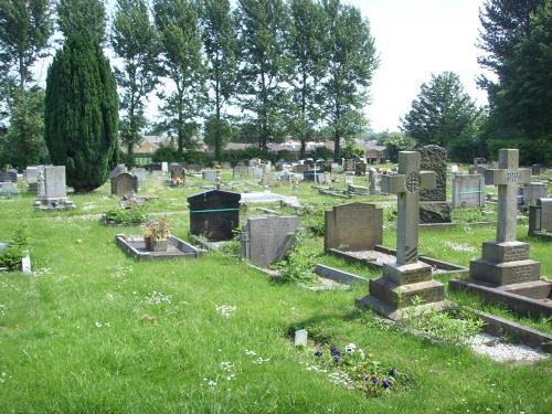 Commonwealth War Grave Brierley Cemetery