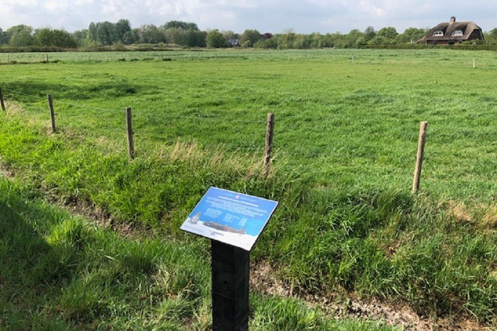 Crash Site Halifax MK II Blokkendijk Wierden #2