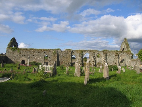 Oorlogsgraf van het Gemenebest Louth Old Graveyard
