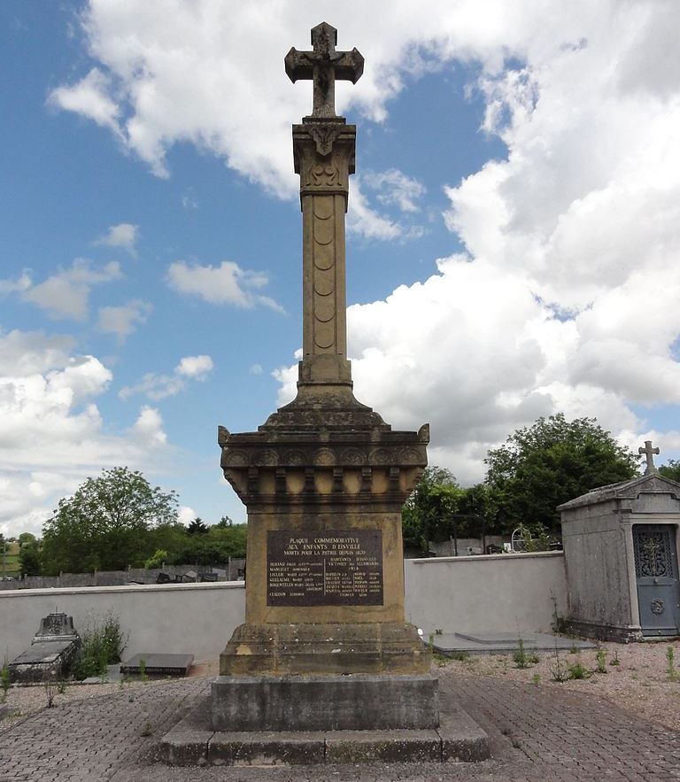 War Memorial in Einville-au-Jard Cemetery