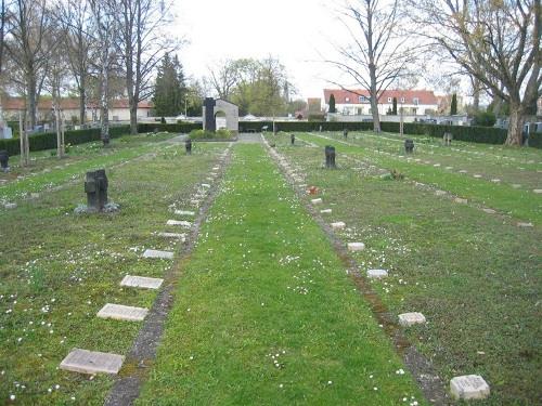 Oorlogsgraven van het Gemenebest Regensburg