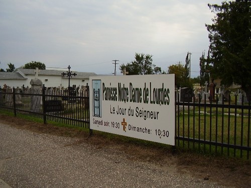Commonwealth War Grave Notre Dame de Lourdes Roman Catholic Cemetery