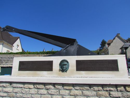 Memorial Allan Beckett Arromanches-les-Bains