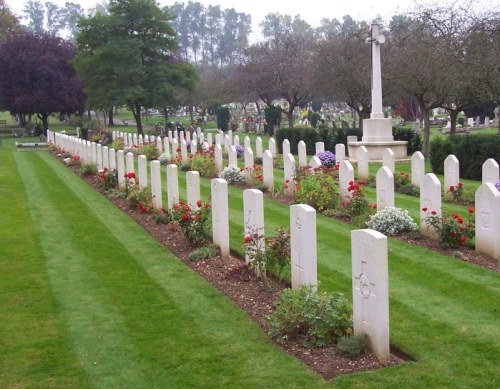 Commonwealth War Graves Northwood Cemetery